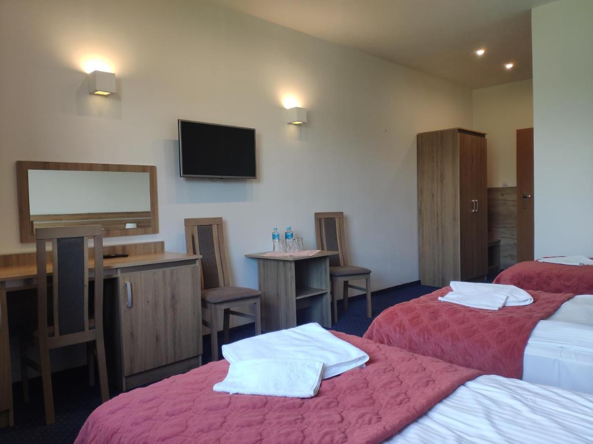 Hotel Eden Жгув Экстерьер фото